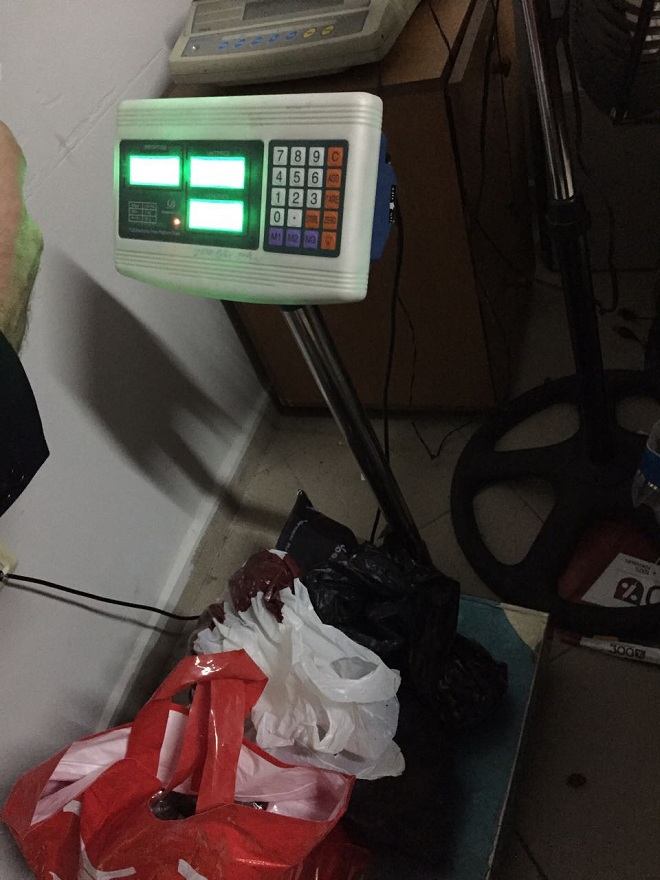 Policia zbulon drogë në sahatin e ujit, gati për t’u shpërndarë