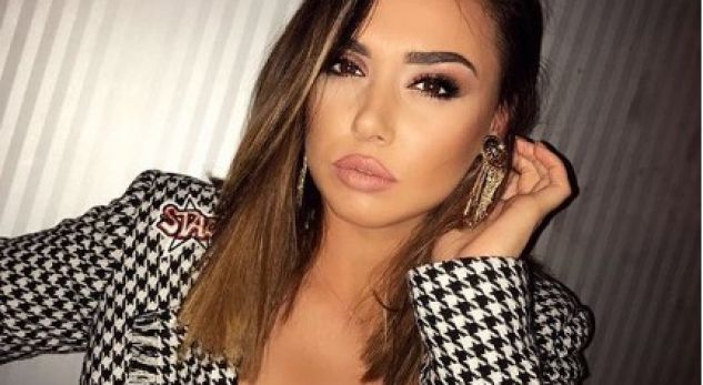 Ilda Bejleri ‘djeg’ instagramin, poston foto hot nga shtrati