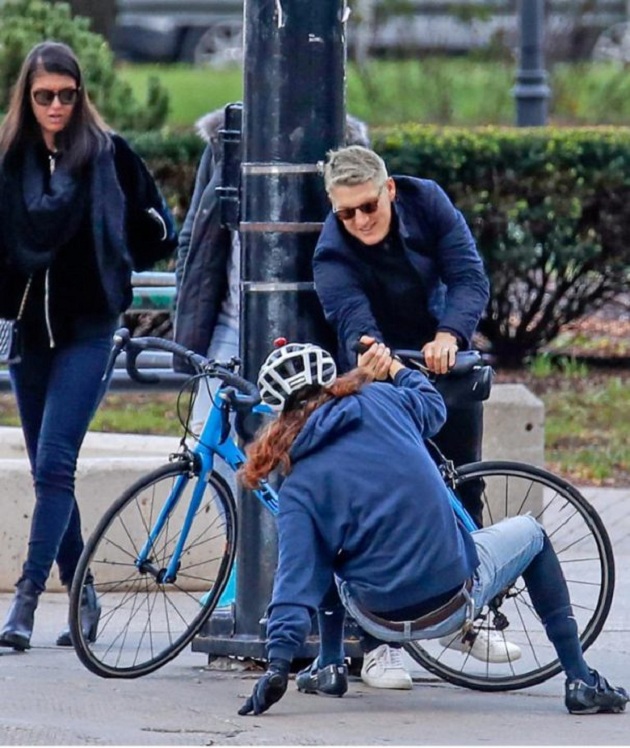 Kur të “shpëton” një legjendë si Schweinsteiger