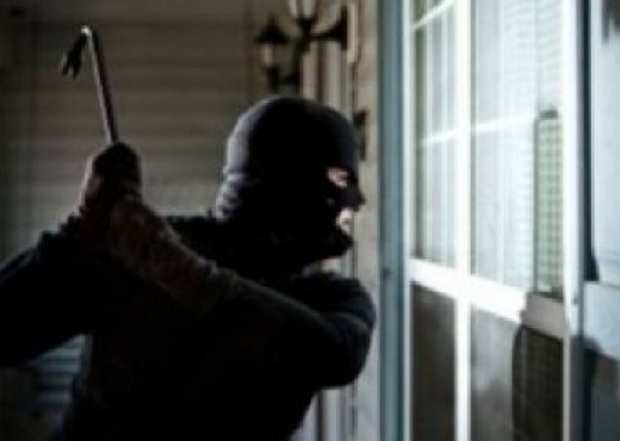 Emrat/ Goditet grupi kriminal, 3 të arrestuar