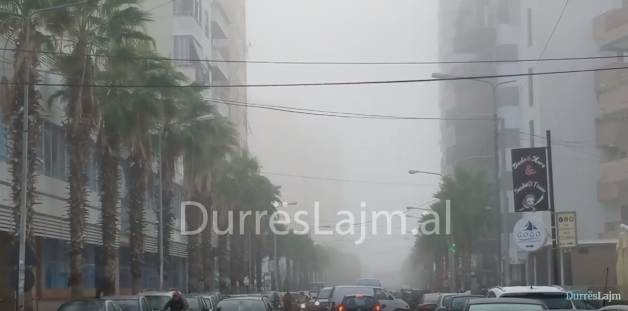 Si u zgjua sot në mëngjes Durrësi (VIDEO)
