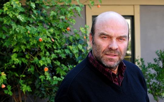 Aktori Ndriçim Xhepa i nënshtrohet operacionit