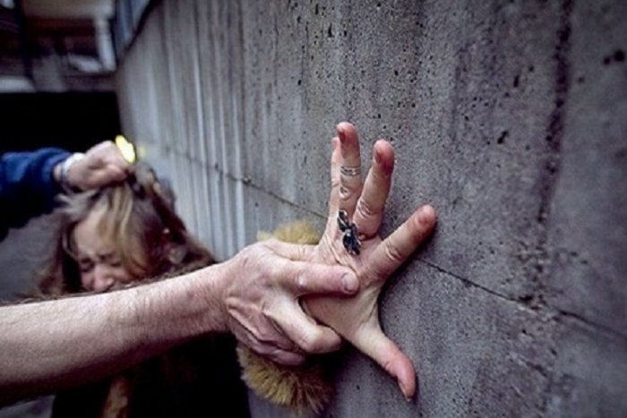 Përdhunoi  e la shtatzënë 15-vjeçaren,  del para gjykatës abuzuesi