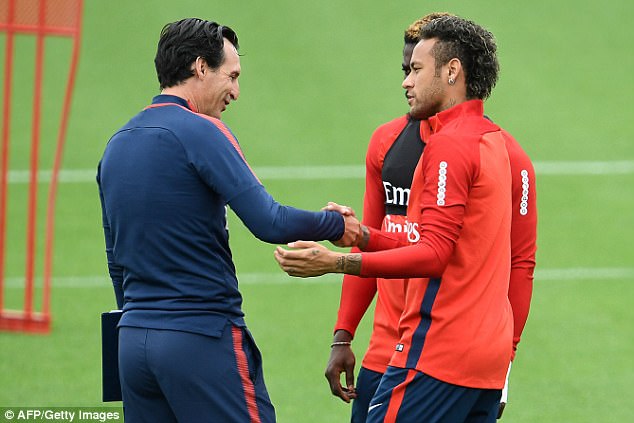 PSG, përplasje Neymar-Emery për videoseancat, çështja në “kupolë”