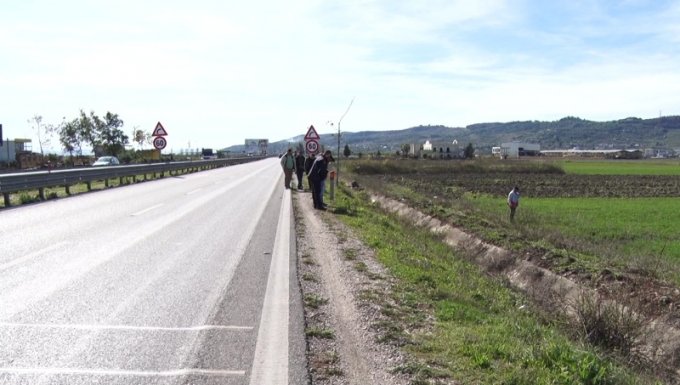 Merret në pyetje djali i 55-vjeçarit që u gjet i vrarë në kanal, 3 dyshimet