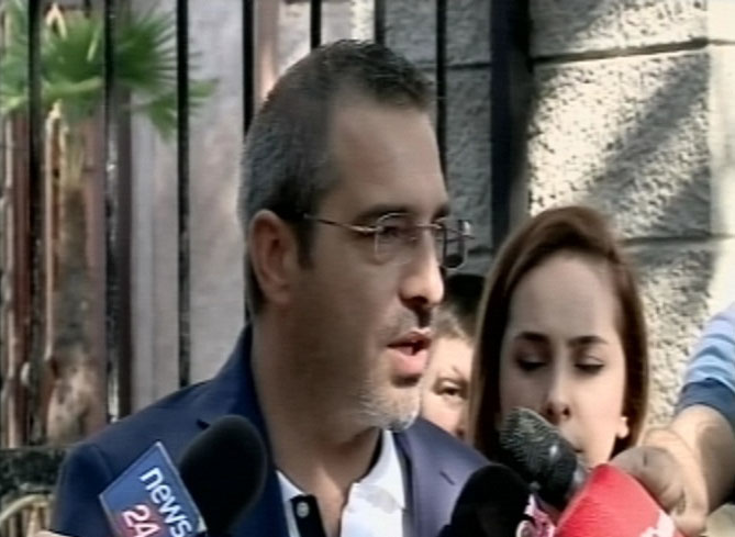 Saimir Tahiri: Unë nuk dorëzohem!