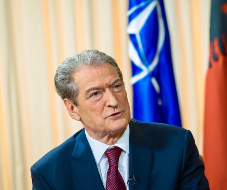 Berisha publikon fotot e gazetarit të dhunuar: Ja liria e shtypit në shtetin e Noriegës (FOTO)