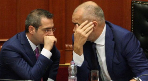 Arrestimi i Habilajt, Basha: Njeriu i Tahirit, kreu i trafikut