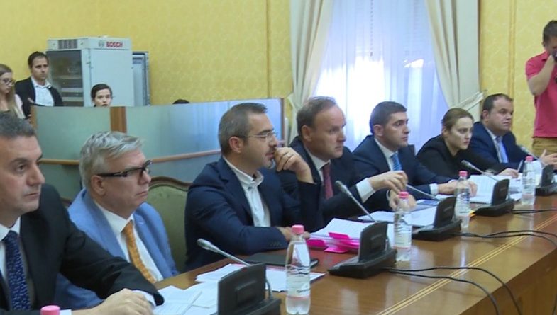 Prokuroria: Provat që kemi për Saimir Tahirin, Audin A8 dhe Habilajt