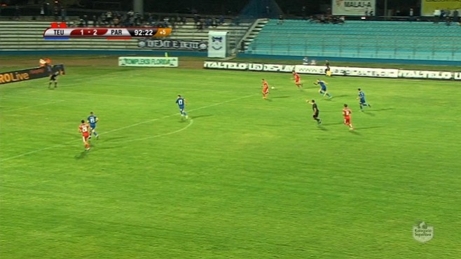 Kartona të kuq, penallti dhe gola, Teuta humb në “Niko Dovana”