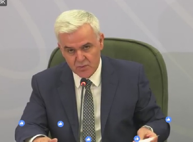 Ministri Xhafaj mesazh për policët e korruptuar dhe të inkriminuar