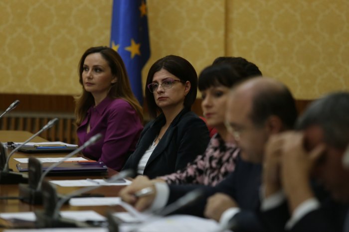 Projekti 1 mld € i qeverisë, deputetja e Durrësit kërkon verifikimin e burimit të parave