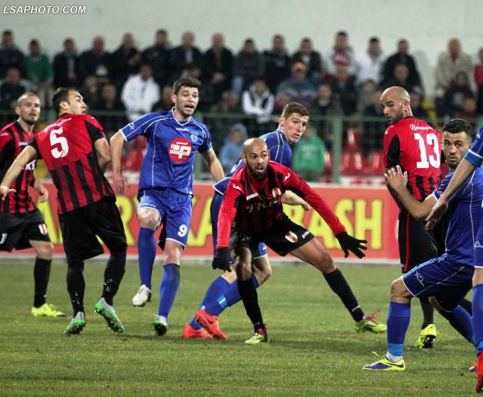 Teuta i merr pikë Flamurtarit në Vlorë