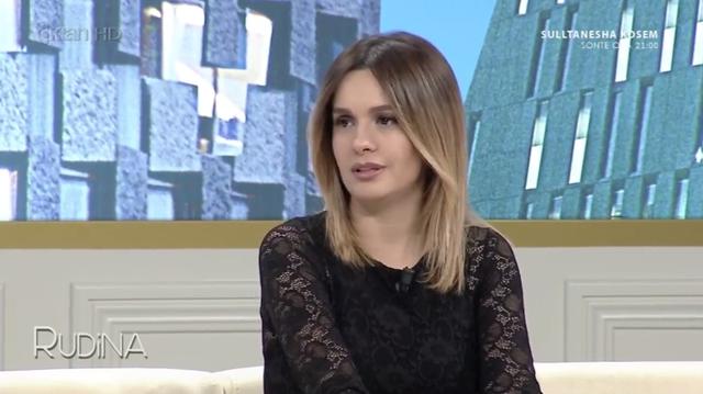 Gazetarja përndiqet nga një person i panjohur, publikon letrën