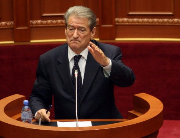 Berisha: Ta nxjerrim jashtë Ramën! Ruçi i mbyll mikrofonin