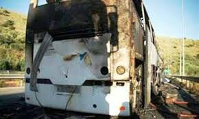 Shkrumbohet autobusi i linjës Shqipëri-Greqi