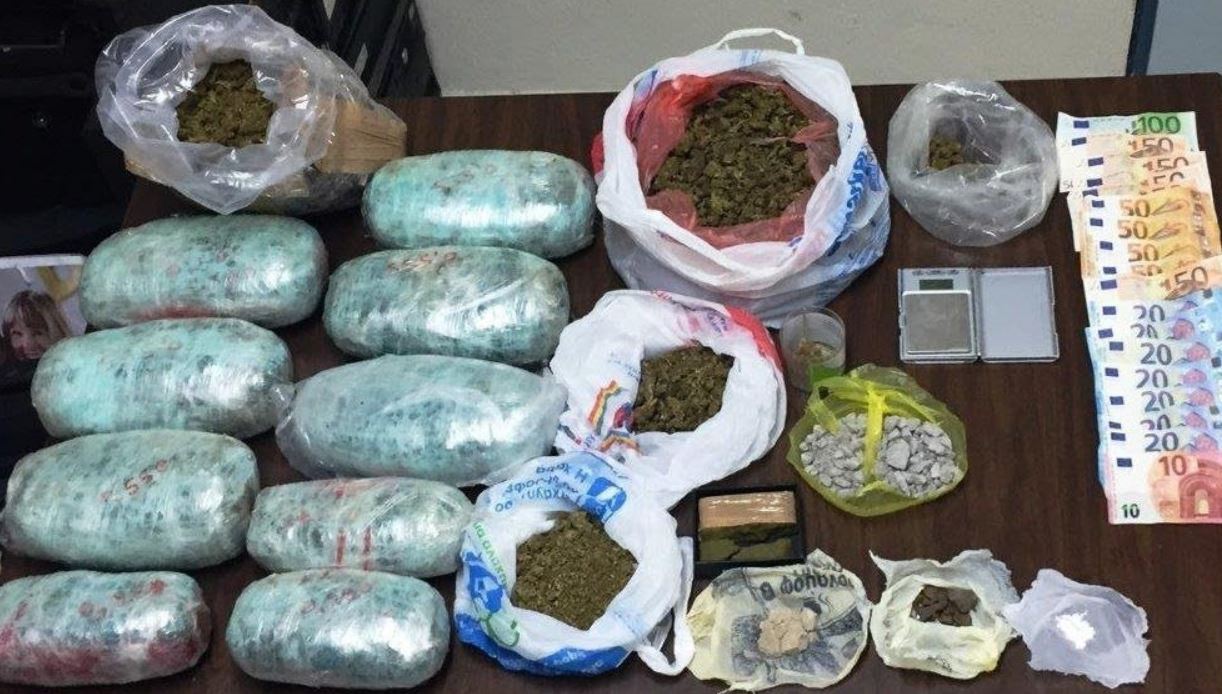 Drogë në Athinë, policia greke arreston trafikantët shqiptarë