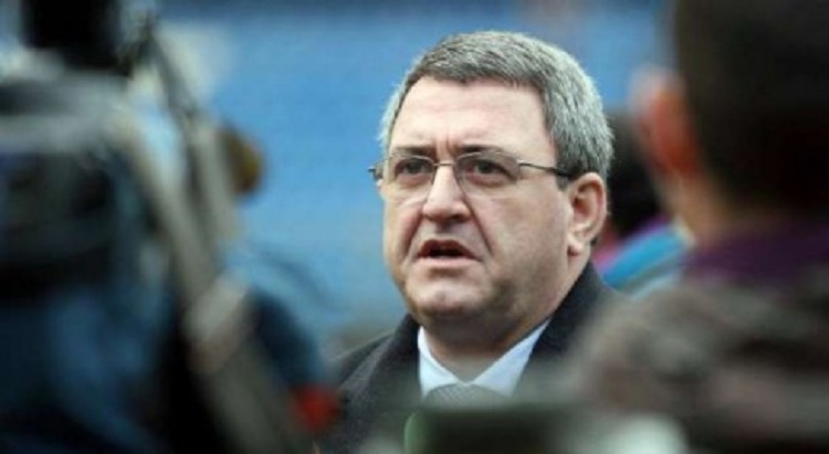 Duka nuk heq dorë nga FSHF: Finon ta kandidojnë nga selia e partisë