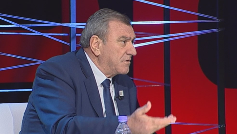 Agron Duka: Çfarë tha pak ditë para dorëheqjes kreu i SHISH, Visho Ajazi