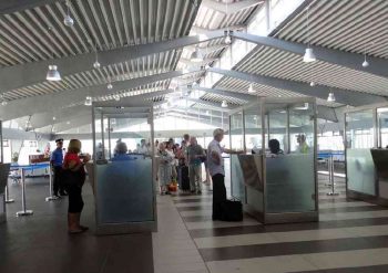 Durrës, 25-vjeçari kapet me pasaportë false në terminalin e pasagjerëve