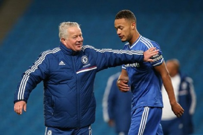 Futbolli britanik në zi, ndahet nga jeta ish-trajneri i Çelsit