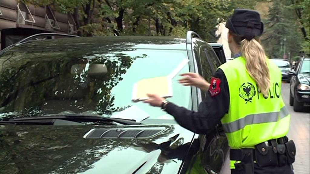 Së shpejti, gjobat nga policia rrugore do të jenë elektronike