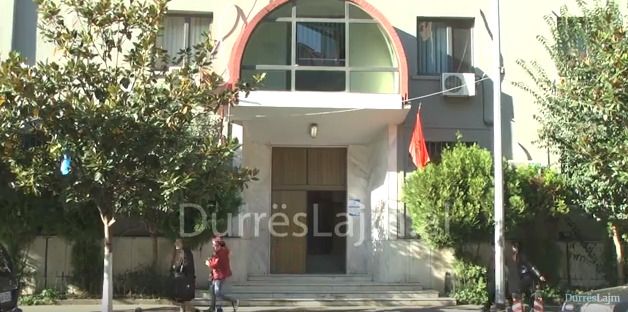 Seks në hotel me 13-vjeçaren, burg për të pandehurin: Nuk e preka me dorë