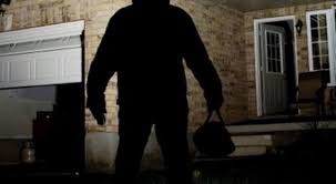 Vidhet një tjetër banesë në Durrës, hajduti merr me vete paratë