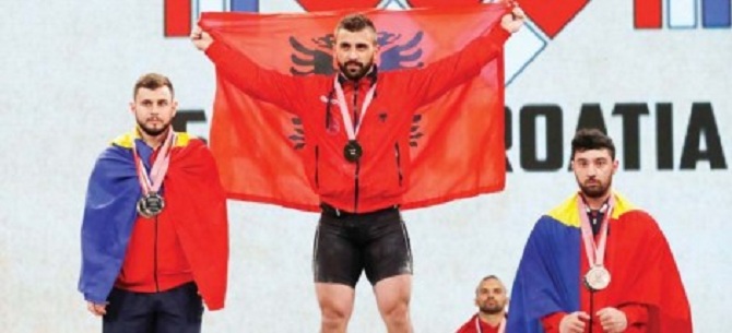 Iu refuzua viza për në SHBA, Godelli shpërthen kundër Federatës: T’u vijë turp!