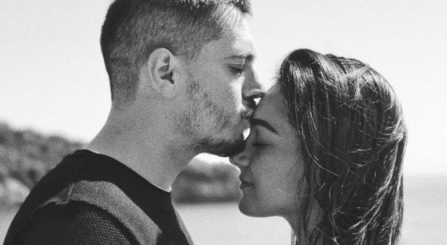 Klea Huta dedikim Elgitit! Ja çfarë dashuron tek ai!