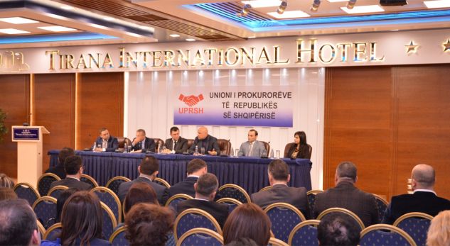 LISTA/ Këta janë 13 prokurorët që do i “dorëzohen” Vettingut