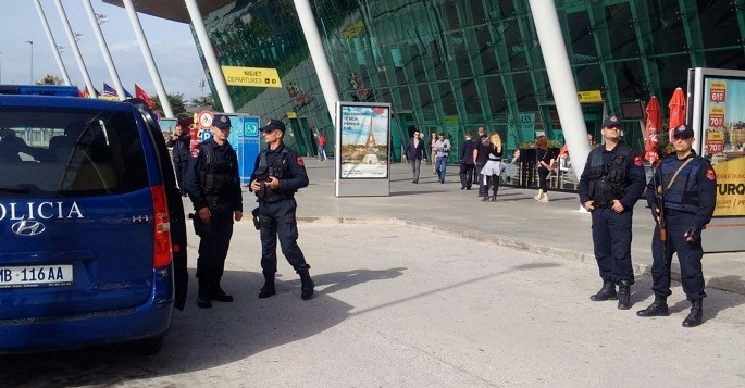 I dënuar në Itali me 10 vite burg, ekstradohet 52-vjeçari nga Durrësi