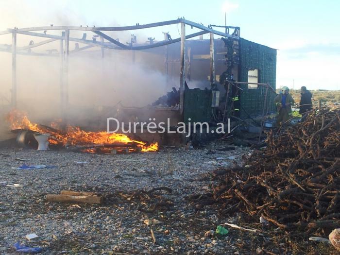 LAJM I FUNDIT/ Zjarr në një lokal në Durrës