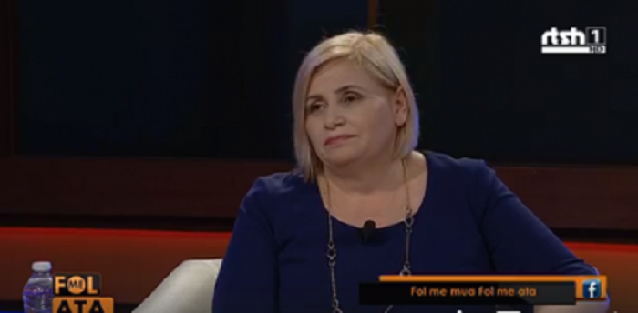 Rrëfimi ndryshe i ish-ministres: Jeta dhe puna pas vdekjes së bashkëshortit