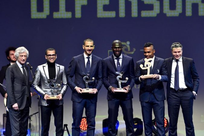 “Oscar” i Serie A 2017: Juve me trajner Sarrin