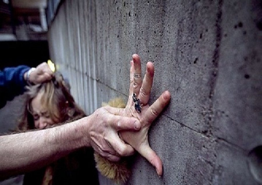 Seks me të miturën e larguar nga shtëpia, 22-vjeçari arrestohet në flagrancë (EMRI)