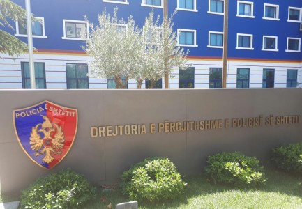 Arrestohen dy persona, policia gjatë kontrollit fizik u gjen…