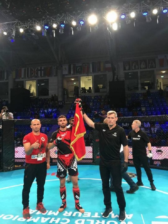 Shqipëria kalon raundin e parë në Botërorin e MMA