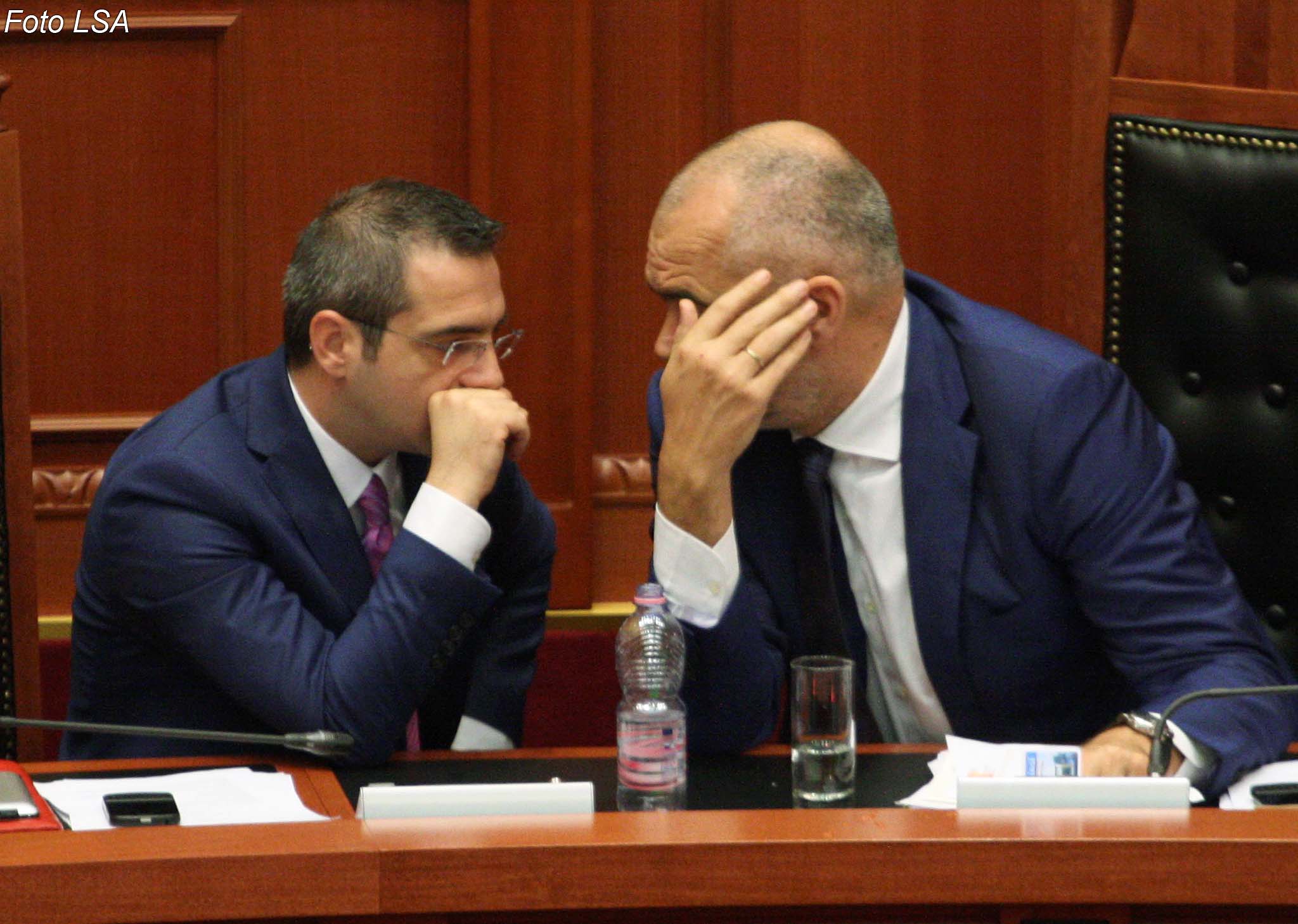 “Dy ngjarjet e reja, çfarë ndodhi pasi Tahiri dhe gruaja e tij shkuan në zyrat te Garda”