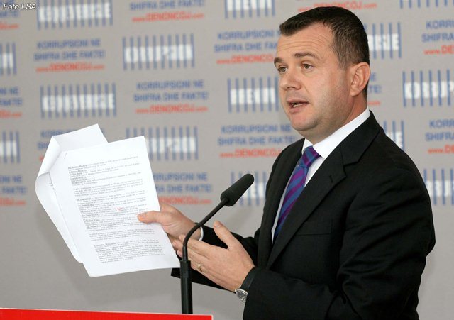 Dosja CEZ/ Balla nxjerr 9 emra dhe sulmon prokurorët: Si nuk i hetuat këta zyrtarë