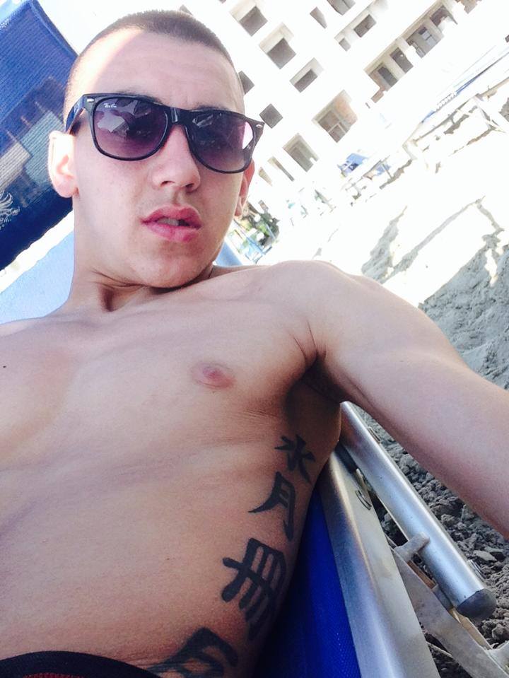 Emri/ Kush është 23-vjeçari me nënshtetësi gjermane që plagosi policin