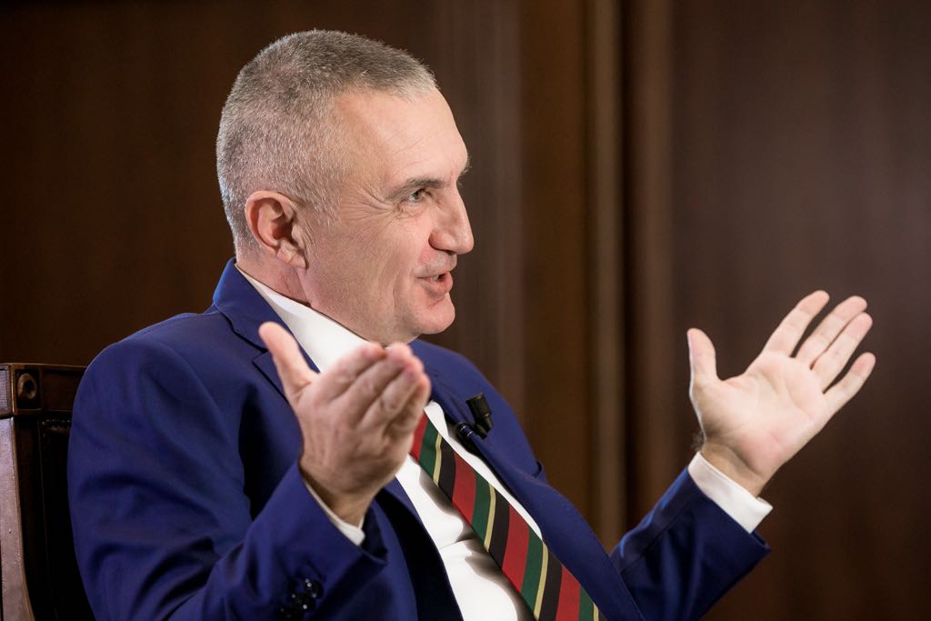 A është i pasur Ilir Meta? Presidenti befason me përgjigjen