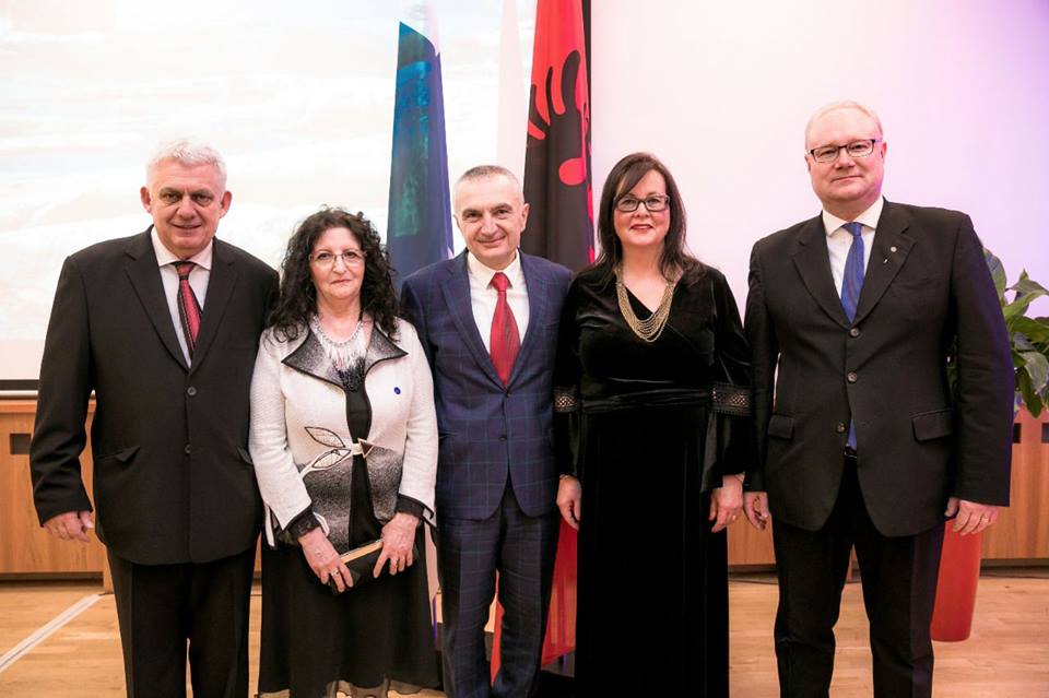 Meta tregon arsyet: Pse nuk mund të mungoja në festën e Finlandës