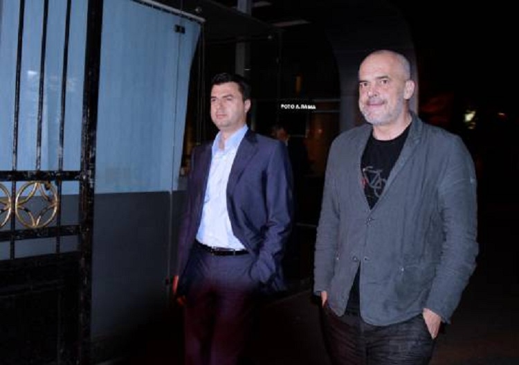 A ka dhuratë Rama për Bashën? Kryeministri: Luli ka frikë…