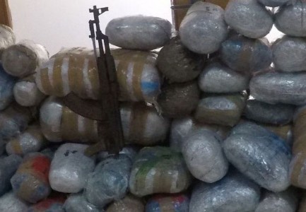 101 kg drogë nga Shqipëria, arrestohet pranë kufirit 50-vjeçari