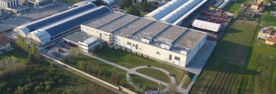 Kërkon të punësojë 70 punonjës me pagë 1600 euro, nuk paraqitet askush!