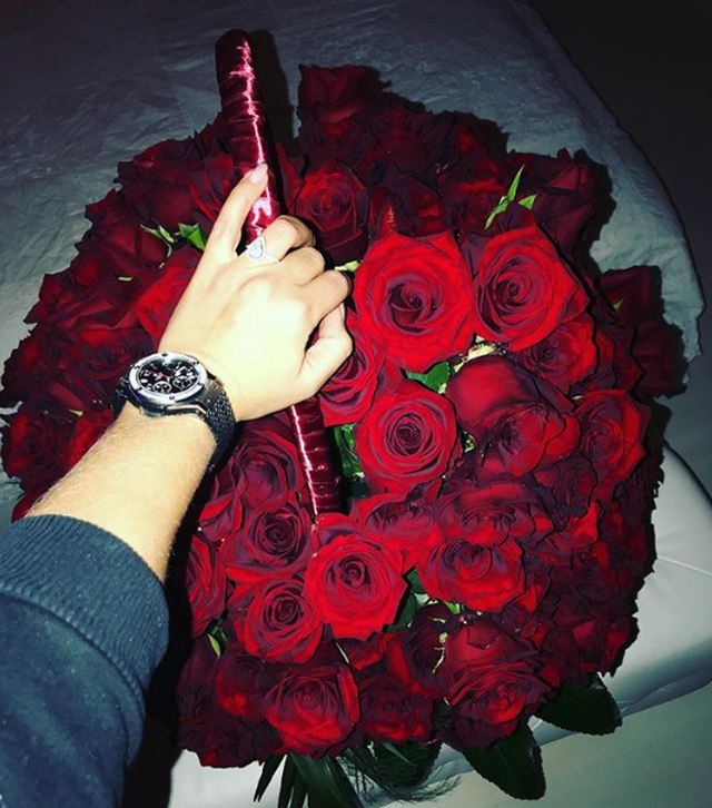 Këngëtarja shqiptare tha “Po”! Tregon unazën e çmuar dhe propozimin për martesë