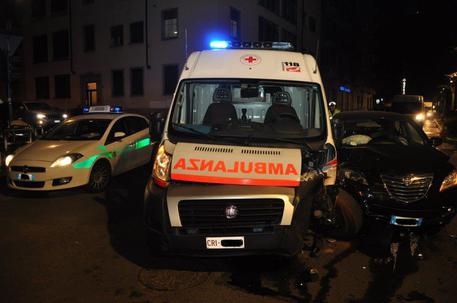 Jetonte vetëm, gruaja i jep fund jetës