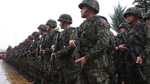 105-vjetori i Forcave të Armatosura, Meta i uron dhe ka një kërkesë për Kuvendin