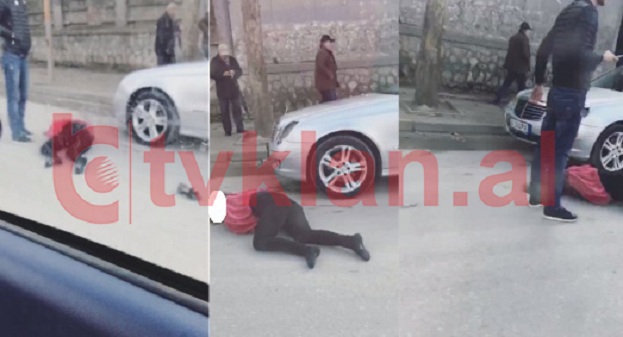 VIDEO/ Makina përplas për vdekje këmbësoren